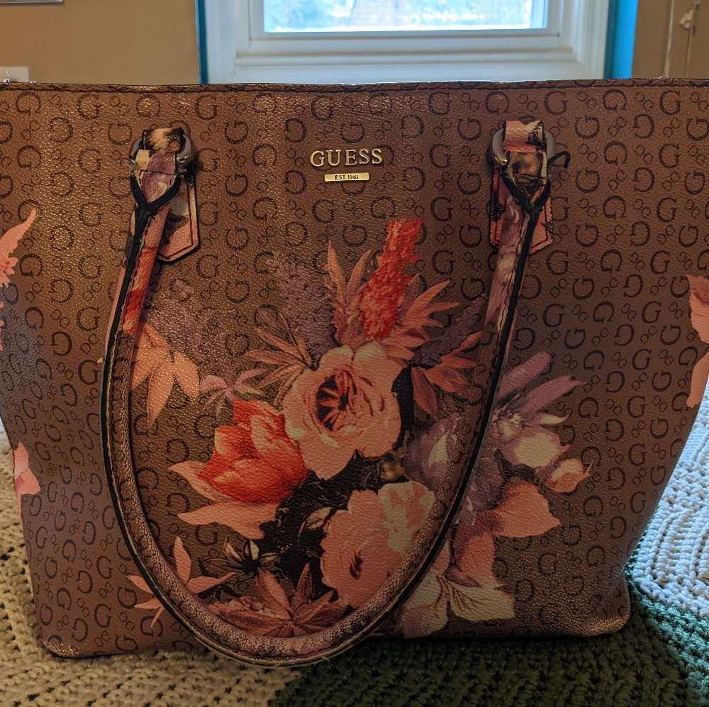Guess Floral Bag